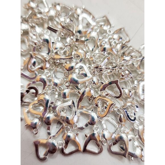 Vintage Hearth Shaped Closure Clasp (A4332) - Picture 2 of 4